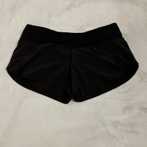 Lululemon Speed Up Low-Rise Lined Short 2.5”
